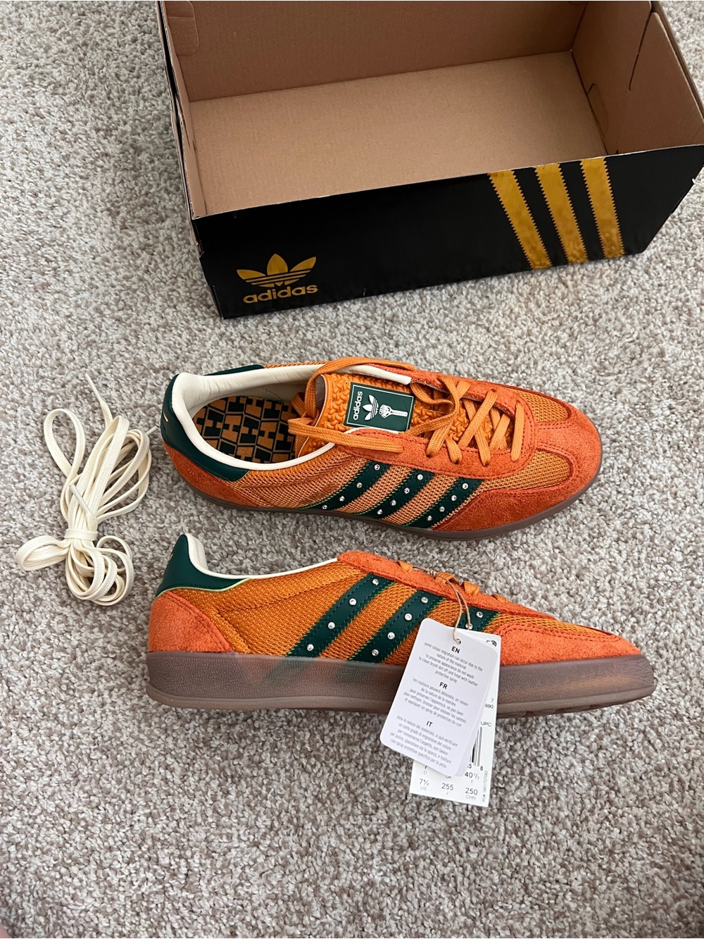 Adidas gazelle hardies